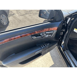 2007-2013 MERCEDES S550 W221 Rear Seat Child Seat Cover Trim Mount OEM