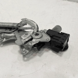 2018-2024 TOYOTA CAMRY FRONT RIGHT PASSENGER DOOR WINDOW REGULATOR W/ MOTOR OEM