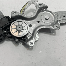 2018-2024 TOYOTA CAMRY FRONT RIGHT PASSENGER DOOR WINDOW REGULATOR W/ MOTOR OEM