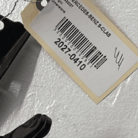2007-2013 MERCEDES-BENZ S550 W221 FRONT LEFR DRIVER SIDE HOOD HINGE BRACKET
