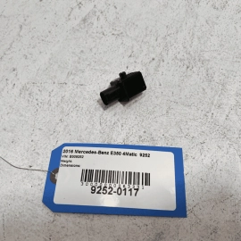 2010-2016 MERCEDES BENZ E350 FRONT RIGHT OR LEFT SIDE IMPACT SENSOR OEM