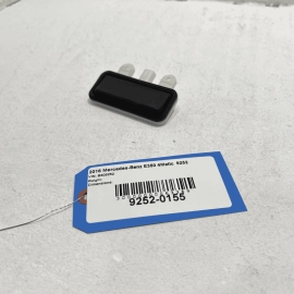 MERCEDES E350 S600 W212 REAR TRUNK DECK LID RELEASE BUTTON OPENER SWITCH OEM