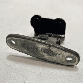 2010-2016 MERCEDES-BENZ E350 REAR LEFT DRIVER DOOR UPPER INNER HINGE OEM