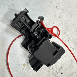2010-2016 MERCEDES  W212 E350 GAS FUEL DOOR LOCK ACTUATOR & CABLE OEM