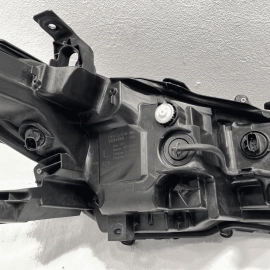 2020-2024 TOYOTA CAMRY SE LEFT DRIVER SIDE HEADLIGHT Bi-LED LAMP DAMAGE OEM