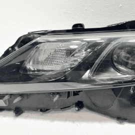 2020-2024 TOYOTA CAMRY SE LEFT DRIVER SIDE HEADLIGHT Bi-LED LAMP DAMAGE OEM