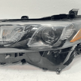 2020-2024 TOYOTA CAMRY SE LEFT DRIVER SIDE HEADLIGHT Bi-LED LAMP DAMAGE OEM
