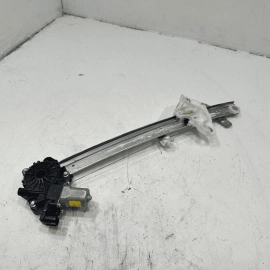 2016-2021 HONDA CIVIC FRONT PASSENGER SIDE DOOR WINDOW REGULATOR W/ MOTOR OEM