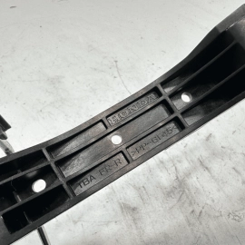 HONDA CIVIC FRONT PASSENGER SIDE EXTERIOR DOOR HANDLE BASE BRACKET 2016-2021 OEM