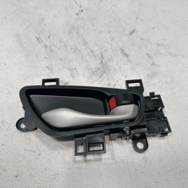 HONDA CIVIC FRONT OR REAR PASSENGER INTERIOR DOOR PULL HANDLE INER 2016-2021 OEM HONDA CIVIC FRONT OR REAR PASSENGER INTERIOR DOOR PULL HANDLE INER 2016-2021 OEM