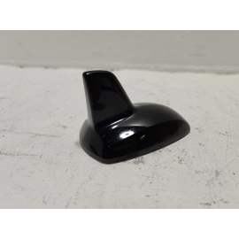 MERCEDES E350 W212 SEDAN ROOF SHARK FIN RADIO ANTENNA COVER OEM 2014-2016