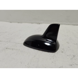 MERCEDES E350 W212 SEDAN ROOF SHARK FIN RADIO ANTENNA COVER OEM 2014-2016