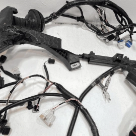 TOYOTA CAMRY SE 2021-2022 2.5L ENGINE ROOM WIRE WIRING HARNESS & FUSE BOX OEM