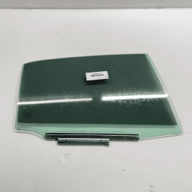 Rear Right Passenger Side Door Window Movable Glass OEM TOYOTA CAMRY XSE 20