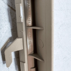 2014-2016 MERCEDES W212 E350 FRONT LEFT DRIVER SIDE SUNSHADE GUIDE RAIL TRIM OEM