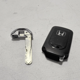 HONDA CIVIC 2016-2021 SMART KEYLESS ENTRY  KEY FOB W/ BLANK KEY OEM