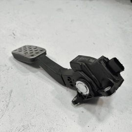 2017-2021 Honda Civic Accelerator Fuel Throttle Gas Pedal w/Sensor OEM