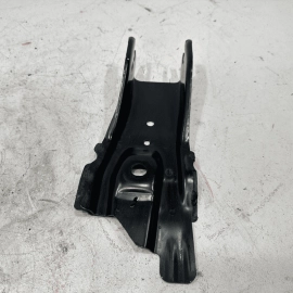 2018 -2022 HONDA ACCORD FRONT PASSENGER SIDE SUBFRAME REARWARD STAY BRACKET OEM