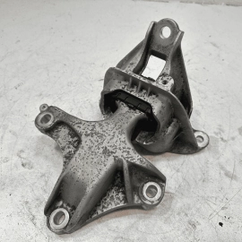 2018 - 2022 HONDA ACCORD 1.5L FWD AT TRANSMISSION MOUNT SUPPORT BRACKET OEM
