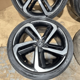 2019-2022 Honda Accord Wheel Rim w/Tires R19 x 8.5J 235/40