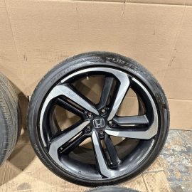 2019-2022 Honda Accord Wheel Rim w/Tires R19 x 8.5J 235/40
