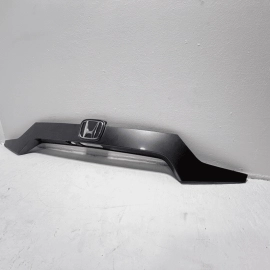 HONDA ACCORD REAR TRUNK LICENSE PLATE GARNISH MOLDING TRIM OEM 2018-2022 HONDA ACCORD REAR TRUNK LICENSE PLATE GARNISH MOLDING TRIM OEM 2018-2022