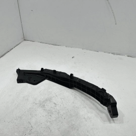 2018-2020 HONDA ACCORD FRONT BUMPER RIGHT PASSENGER SIDE UPPER MOUNT BRACKET OEM 2018-2020 HONDA ACCORD FRONT BUMPER RIGHT PASSENGER SIDE UPPER MOUNT BRACKET OEM