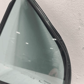 2018-2024 TOYOTA CAMRY XSE DOOR WINDOW FIXED VENT GLASS REAR LEFT DRIVER OEM