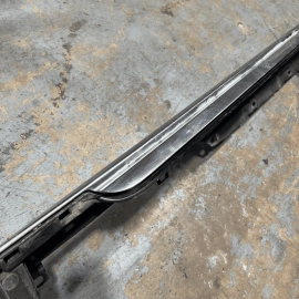 2011-2015 AUDI A8L D4 LEFT DRIVER SIDE SKIRT ROCKER PANEL OEM