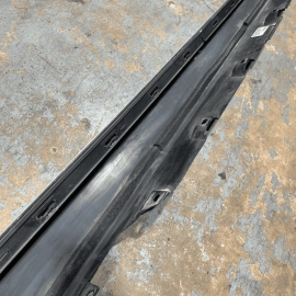 2011-2015 AUDI A8L D4 LEFT DRIVER SIDE SKIRT ROCKER PANEL OEM