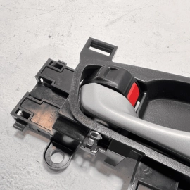 HONDA CIVIC FRONT OR REAR DRIVER INTERIOR DOOR PULL HANDLE INNER  2016-2021 OEM HONDA CIVIC FRONT OR REAR DRIVER INTERIOR DOOR PULL HANDLE INNER  2016-2021 OEM