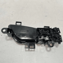 HONDA CIVIC FRONT OR REAR DRIVER INTERIOR DOOR PULL HANDLE INNER  2016-2021 OEM HONDA CIVIC FRONT OR REAR DRIVER INTERIOR DOOR PULL HANDLE INNER  2016-2021 OEM