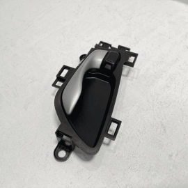 HONDA CIVIC FRONT OR REAR DRIVER INTERIOR DOOR PULL HANDLE INNER  2016-2021 OEM HONDA CIVIC FRONT OR REAR DRIVER INTERIOR DOOR PULL HANDLE INNER  2016-2021 OEM