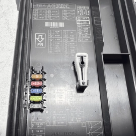 Honda Civic Engine Fuse Box Relay Module Upper Cover Lid 2016 - 2021 OEM