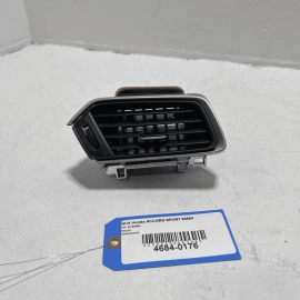 2018-2022 Honda Accord Dash Dashboard Passenger Side Outer Air Vent Grille OEM