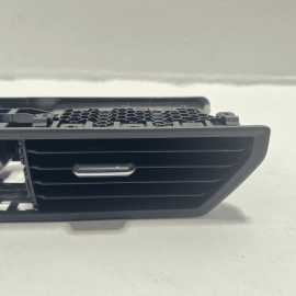 2019-2024  VW VOLKSWAGEN JETTA DASHBOARD CENTER MIDDLE AIR VENT GRILL OEM