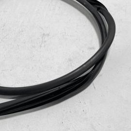 HONDA ACCORD 2018-2025 FRONT LEFT DRIVER DOOR SIDE BODY WEATHERSTRIP SEAL OEM