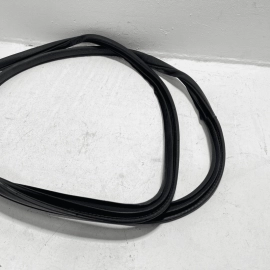 HONDA ACCORD 2018-2025 FRONT LEFT DRIVER DOOR SIDE BODY WEATHERSTRIP SEAL OEM