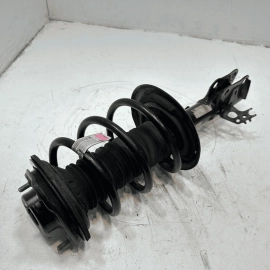 TOYOTA CAMRY SE XSE 2018-2024 2.5L FRONT DRIVER SIDE SHOCK ABSORBER STRUT OEM