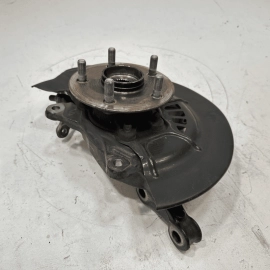 TOYOTA CAMRY 2018-2024 FWD 2.5L FRONT PASSENGER SIDE SPINDLE KNUCKLE HUB OEM