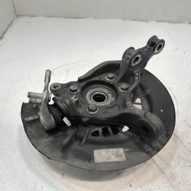 TOYOTA CAMRY 2018-2024 FWD 2.5L FRONT PASSENGER SIDE SPINDLE KNUCKLE HUB OEM