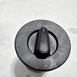 2019 - 2021 VOLKSWAGEN JETTA  DASH LEFT DRIVER SIDE HEADLIGHT CONTROL SWITCH OEM