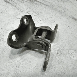 TOYOTA CAMRY 2012-2025 FRONT LEFT DRIVER SIDE DOOR LOWER HINGE OEM BLACK = 218 =