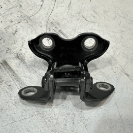 TOYOTA CAMRY 2009-2025 REAR LEFT DRIVER SIDE DOOR UPPER HINGE OEM BLACK = 218 =