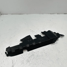 2014-2016 ACURA MDX FRONT PASSENGER SIDE BUMPER AIR GUIDE BRACKET OEM