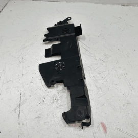 2014-2016 ACURA MDX FRONT PASSENGER SIDE BUMPER AIR GUIDE BRACKET OEM