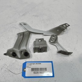 2019-2024 VOLKSWAGEN JETTA FRONT PASSENGER SIDE FENDER SUPPORT SET BRACKET OEM