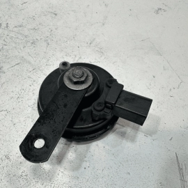 2019-2021 VOLKSWAGEN JETTA ATLAS LOW NOTE HORN SIGNAL OEM