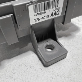 2014-15 Acura MDX Cabin Passenger Compartment Junction Block Fuse Relay Box OEM
