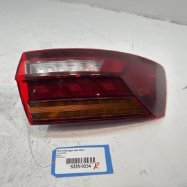 2019 VOLKSWAGEN JETTA REAR RIGHT PASSENGER SIDE OUTER TAILLIGHT LIGHT LAMP OEM